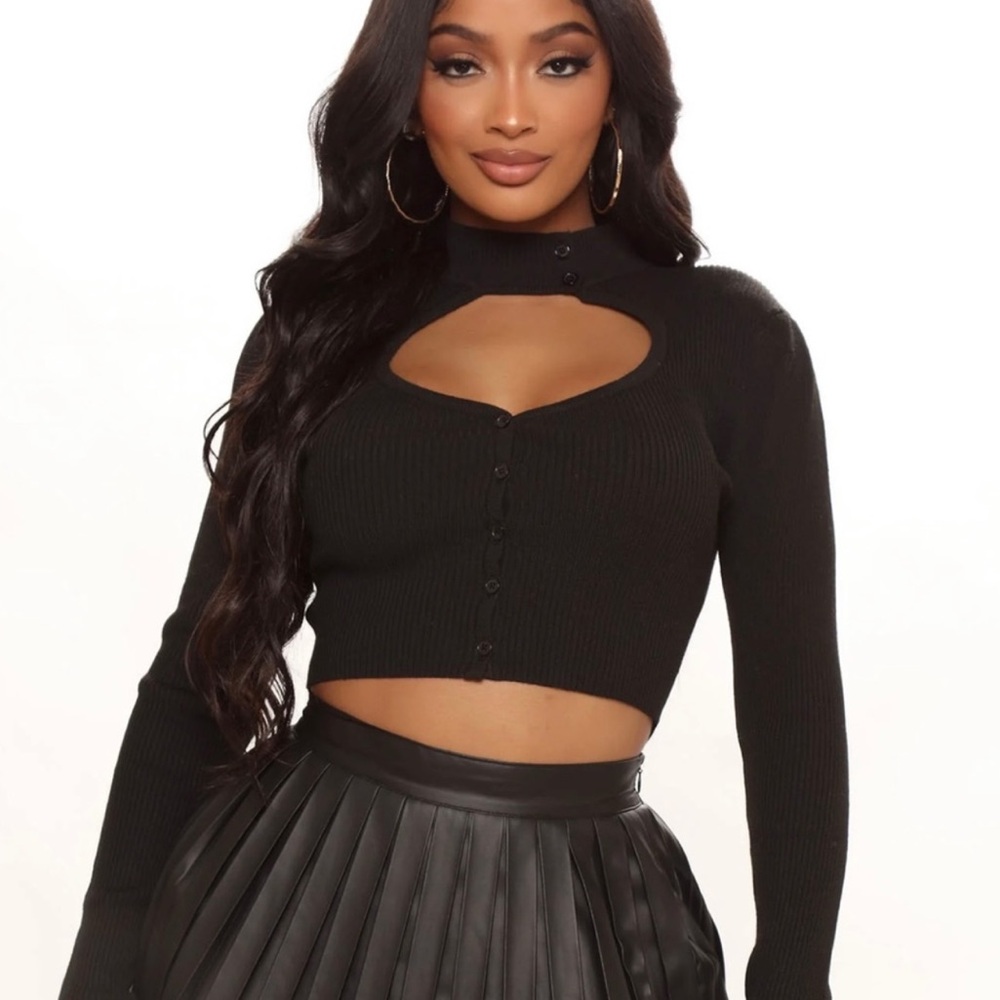 Fashion Nova Black Cut-Out Crop Blouse